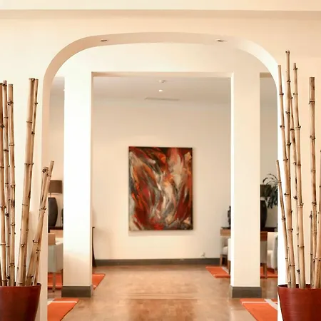 Apart-hotel The Porto Mare - Portobay Funchal (Madeira)