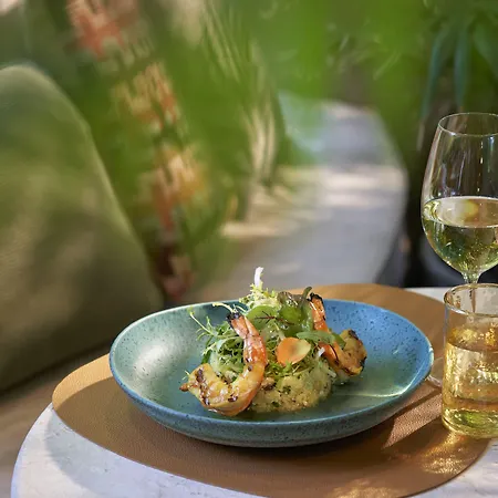 アパートホテル The Porto Mare - Portobay 4*